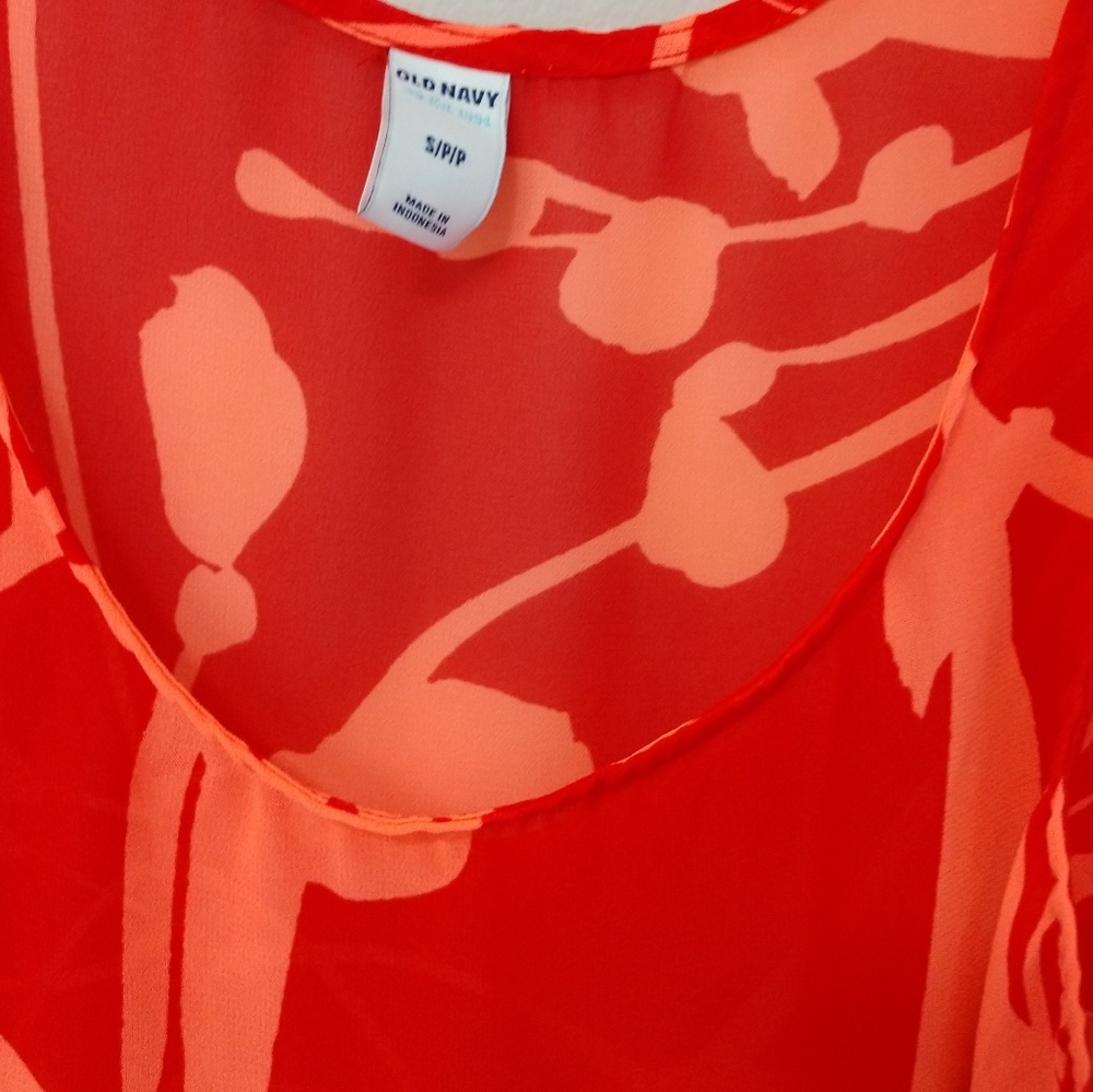 Floral Tank Top - Picture 5 of 8